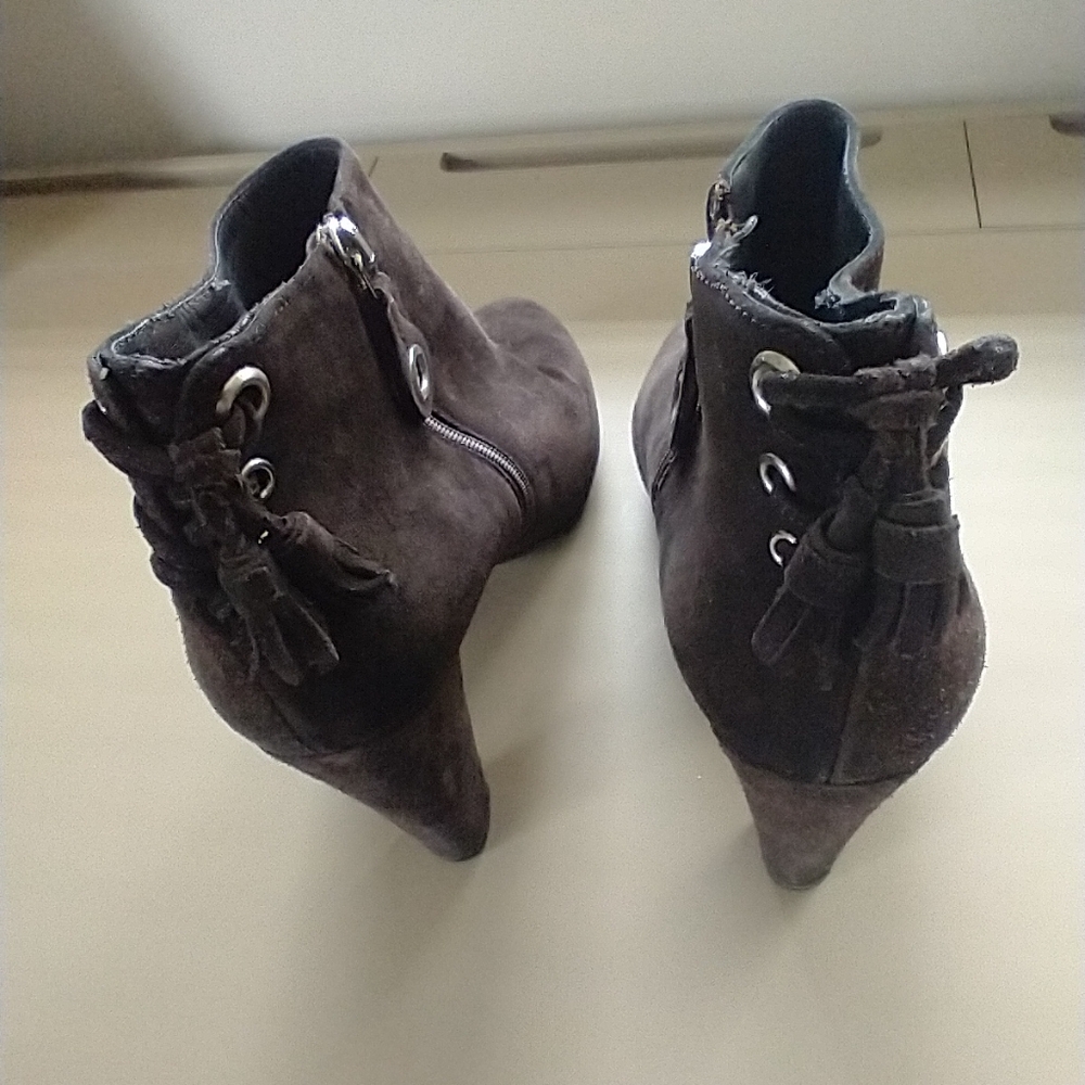 THE ORIGINAL CAR SHOE By PRADA Brown Suede Size 39.5‎ EU 9 US Ankle Boots Italy - Picture 6 of 8